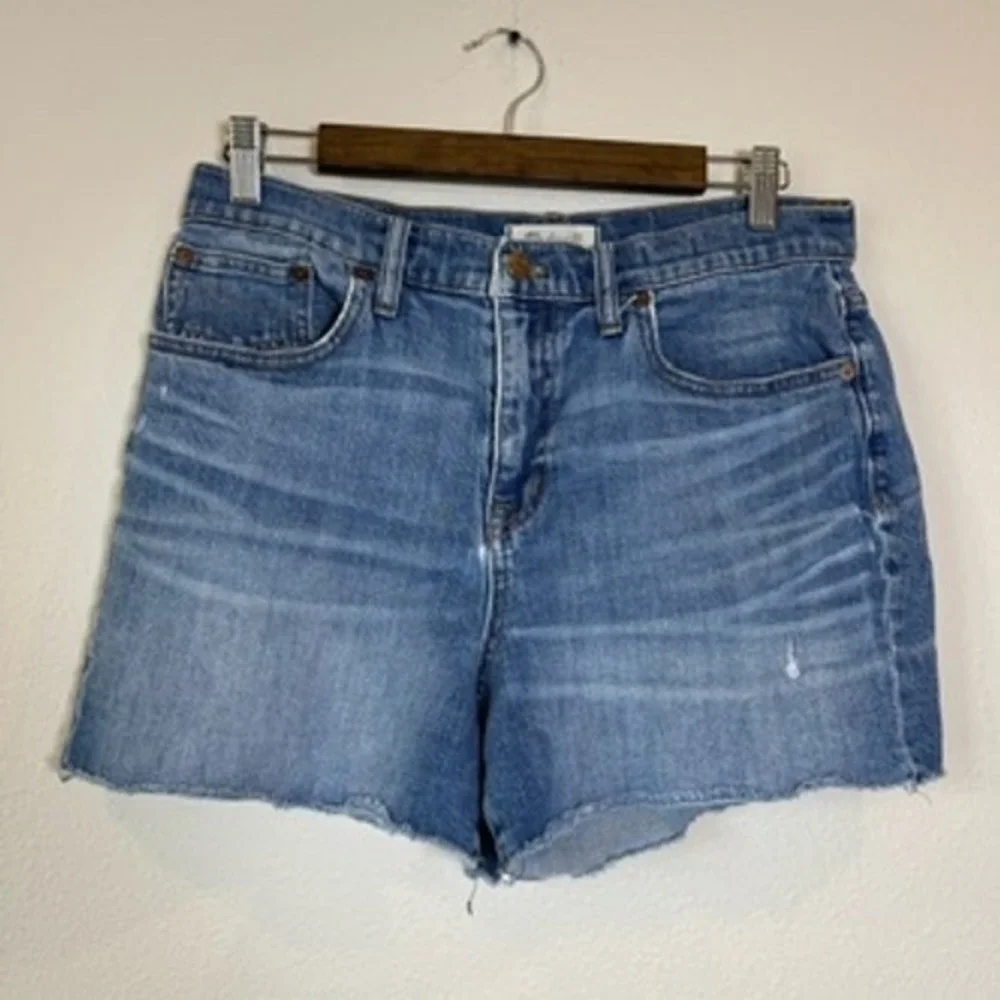 Madewell High-Rise Denim Shorts Medium Wash Blue Raw Hem Size 29